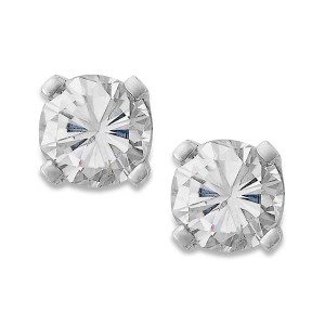 Round-Cut Stud Earrings in 10k White or Yellow Gold (1/4 ct. t.w.)